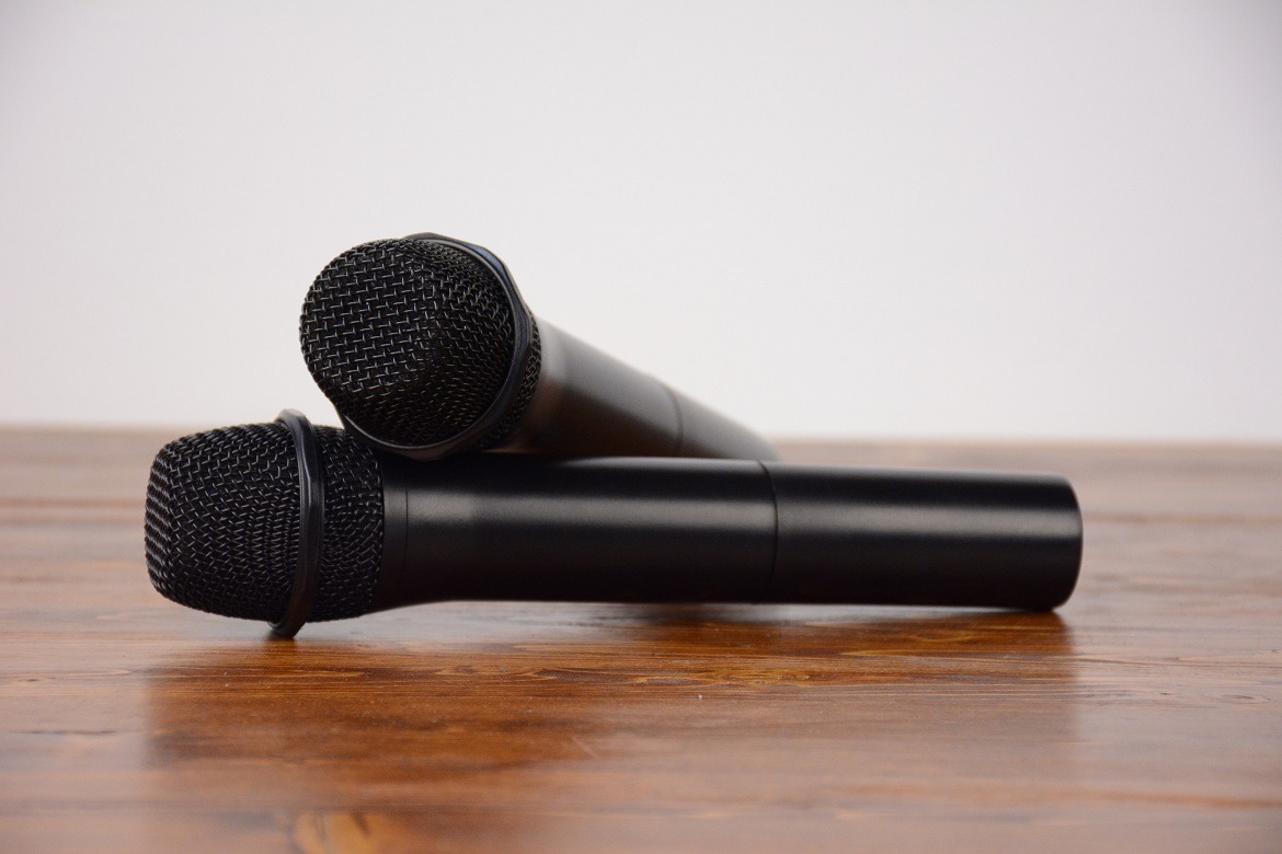 Wireless Handheld Mic Rental Wireless Mic Rental