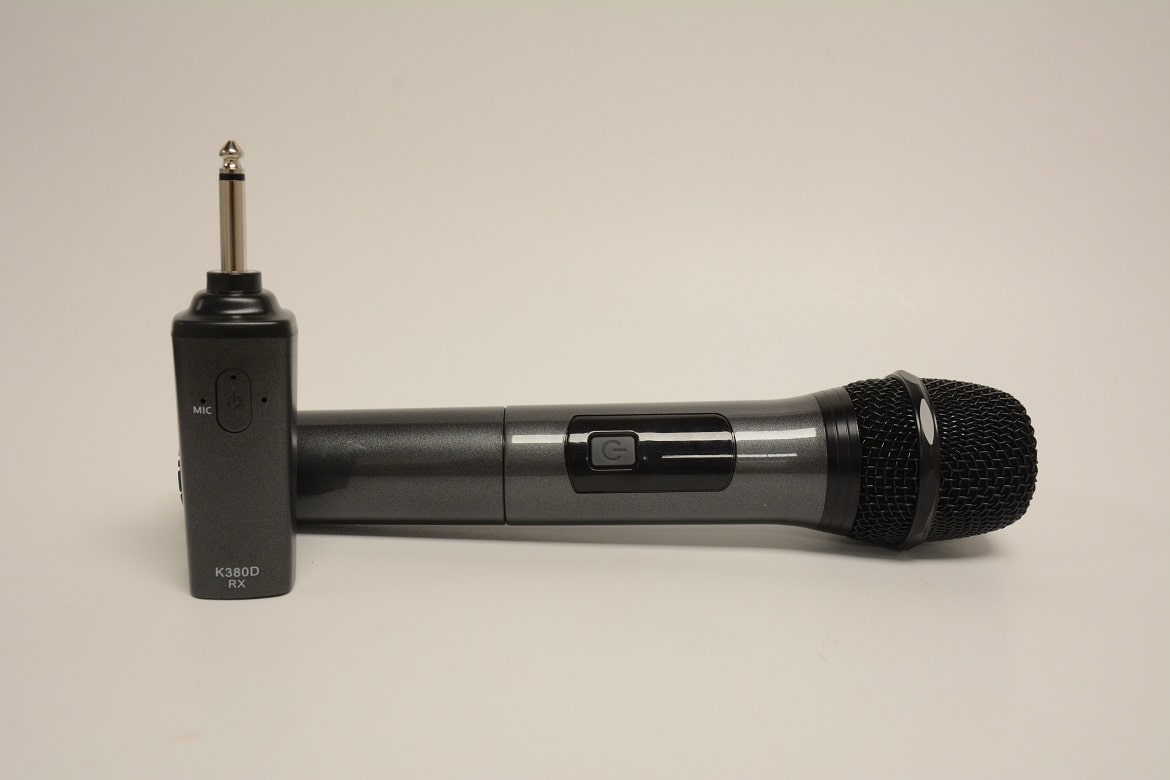 Rent wireless microphone in Vancouver