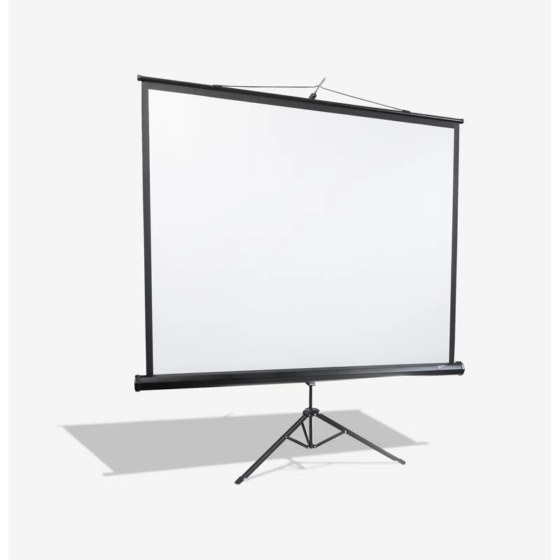 Tripod Screens in Squamish